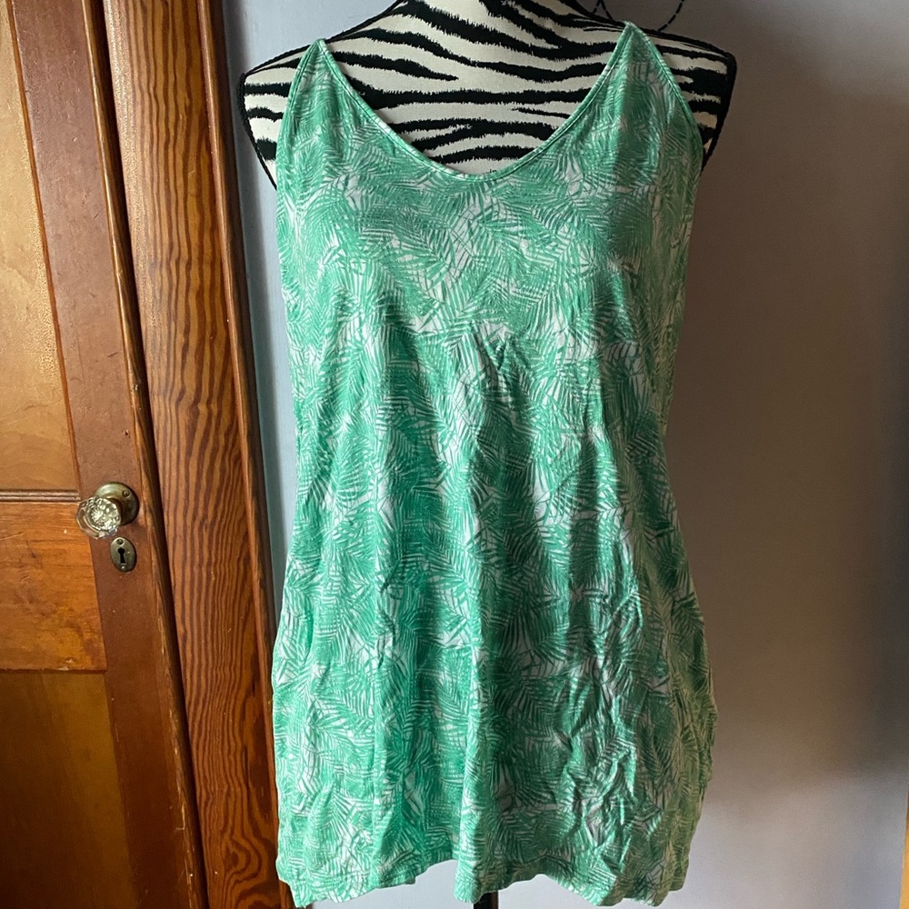 Old Navy green and white tank top size large